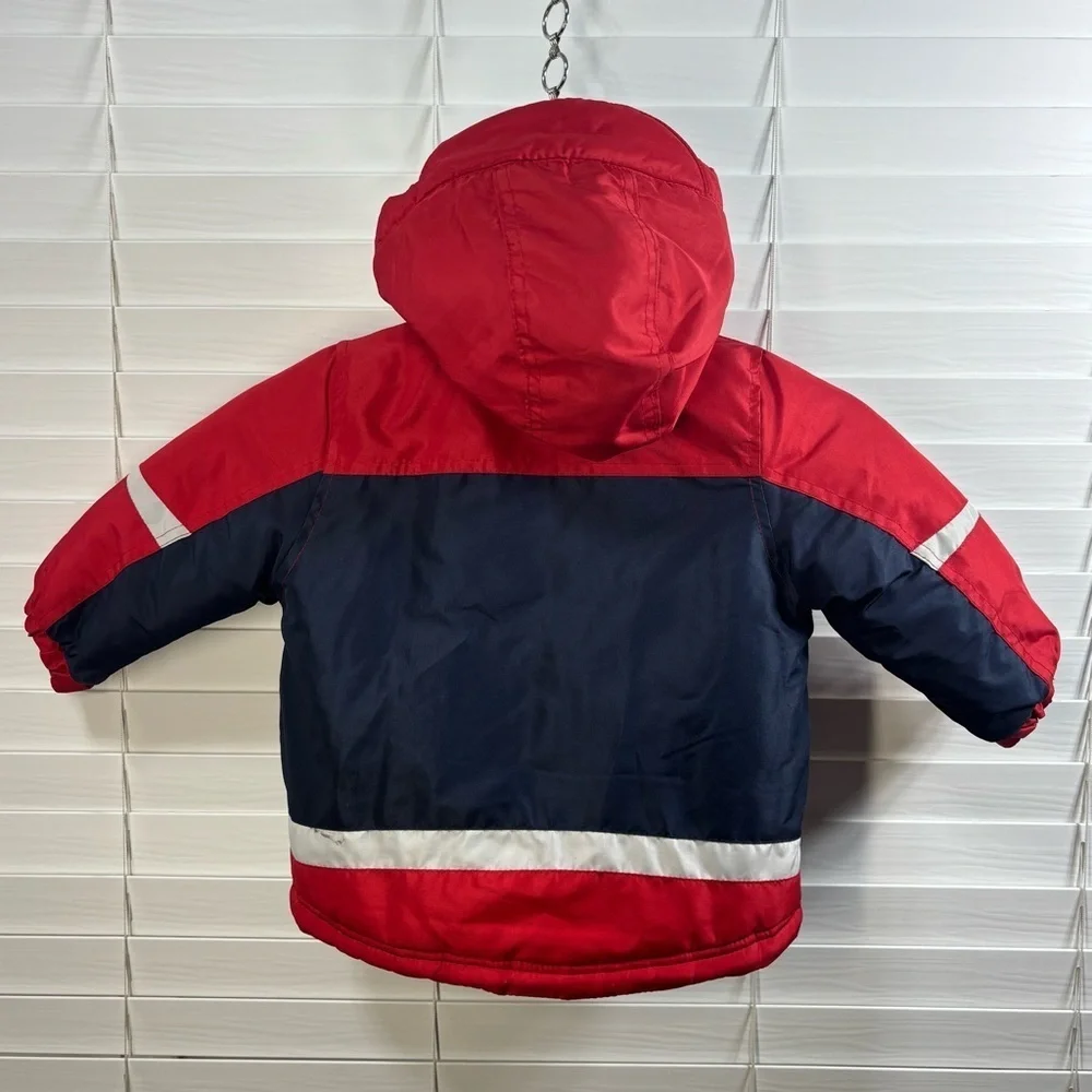 OshKosh Bgosh Coat 24 Months Hooded Zip Closure Pockets Adjustable Cuffs Outdoor